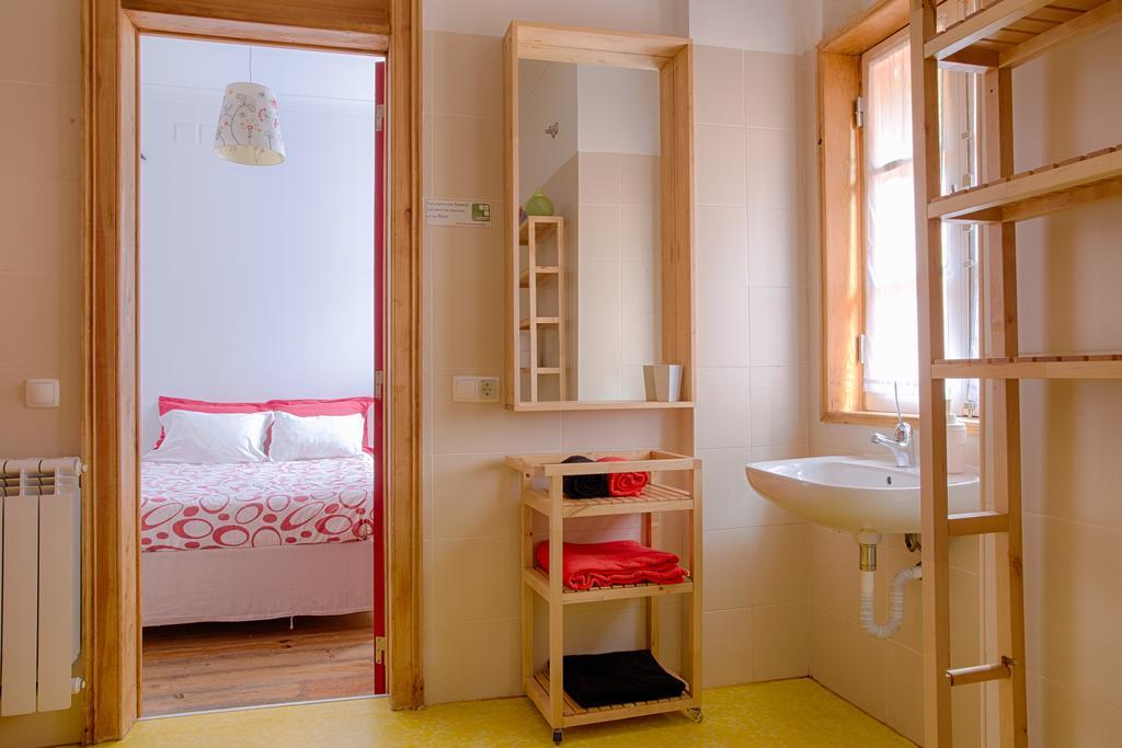 Double Room Private Bathroom